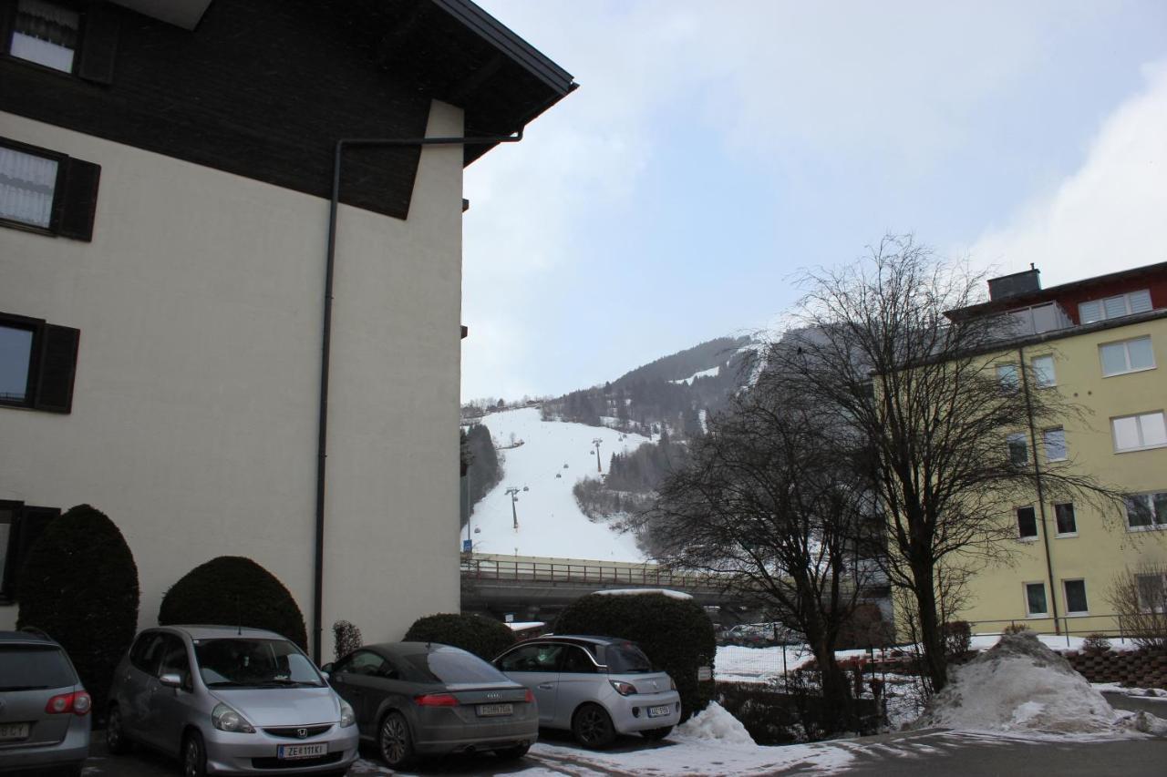 Gemuetliches 4Er Apartment In Skilift-Naehe Zell am See Esterno foto